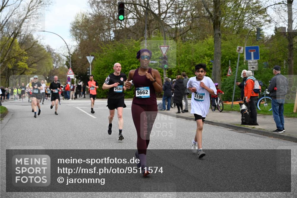 12.04.2026 - 45. Internationalen Wilhelmsburger Insellauf J. Mangold http://msf.ph/oto/9511574 12.04.2026 13:03:26 Ziel 5436, 3313, 5470, 4743, 4323, 3962, 3652, 2642, 4780, 5063, 2508, 5200, 5208, 4842, 2287, 4843, 4526, 5475, 2007, 3523, 4217, 5433, 5430, 5105, 2580, 2412, 2580, 2412, 5448, 5150, 5668, 5198, 4372, 3737, 3736, 4373, 3883, 5662, 5252, 4032, 4345, 4345, 2369, 3768, 5155, 4226, 5250, 4247, 2715, 4260, 3034, 5469, 2128, 5667, 2089 meine-sportfotos.de