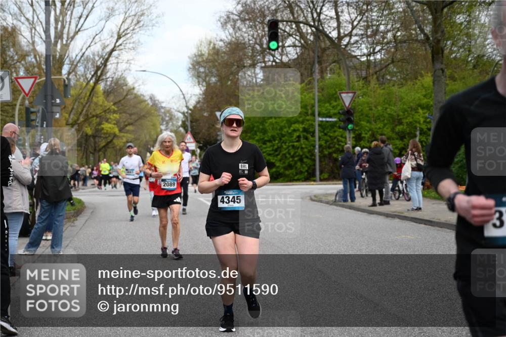 12.04.2026 - 45. Internationalen Wilhelmsburger Insellauf J. Mangold http://msf.ph/oto/9511590 12.04.2026 13:03:33 Ziel 4323, 3962, 3652, 2642, 4780, 5063, 2508, 5200, 5208, 4842, 2287, 4843, 4526, 5475, 2007, 3523, 4217, 5433, 5430, 5105, 2580, 2412, 5448, 5150, 5668, 5198, 4372, 3737, 3736, 4373, 3883, 5662, 5252, 4032, 4345, 2369, 3768, 5155, 4226, 5250, 4247, 2715, 4260, 2715, 4260, 3034, 5469, 2128, 5667, 2089, 3870, 5193, 2307 meine-sportfotos.de