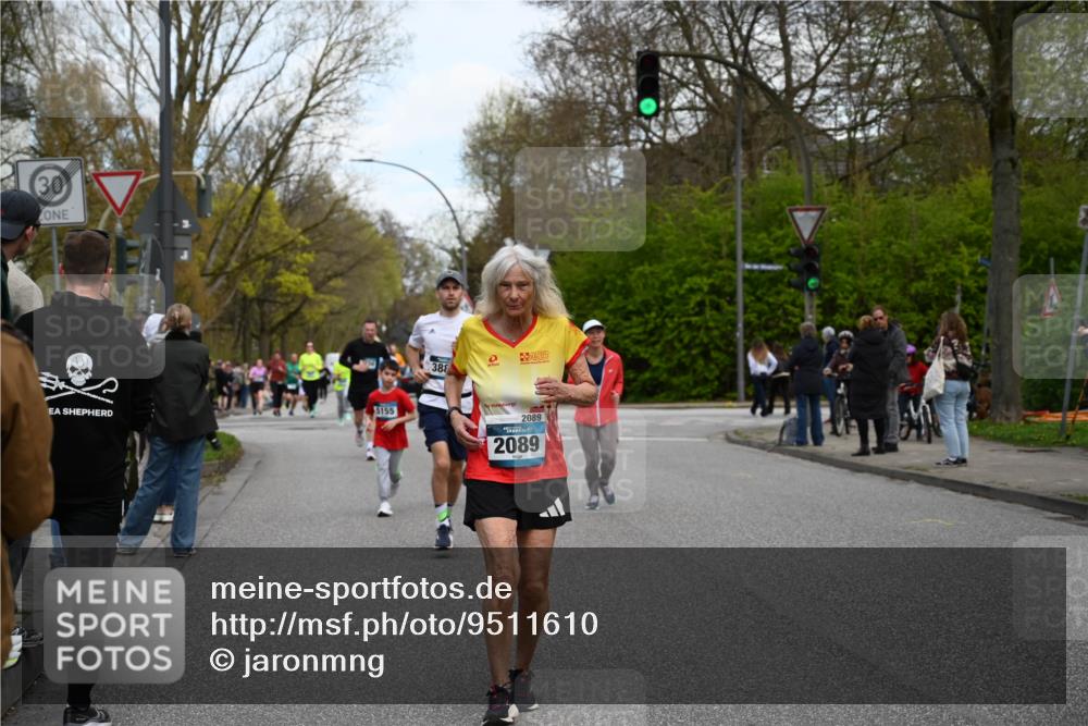 12.04.2026 - 45. Internationalen Wilhelmsburger Insellauf J. Mangold http://msf.ph/oto/9511610 12.04.2026 13:03:35 Ziel 2642, 4780, 5063, 2508, 5200, 5208, 4842, 2287, 4843, 4526, 5475, 2007, 3523, 4217, 5433, 5430, 5105, 2580, 2412, 5448, 5150, 5668, 5198, 4372, 3737, 3736, 4373, 3883, 5662, 5252, 5252, 4032, 4345, 2369, 3768, 5155, 4226, 5250, 4247, 2715, 4260, 3034, 5469, 2128, 5667, 2089, 3870, 5193, 2307, 5257 meine-sportfotos.de