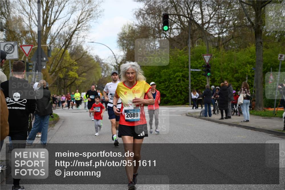 12.04.2026 - 45. Internationalen Wilhelmsburger Insellauf J. Mangold http://msf.ph/oto/9511611 12.04.2026 13:03:36 Ziel 2642, 4780, 5063, 2508, 5200, 5208, 4842, 2287, 4843, 4526, 5475, 2007, 3523, 4217, 5433, 5430, 5105, 2580, 2412, 5448, 5150, 5668, 5198, 4372, 3737, 3736, 4373, 3883, 5662, 5252, 4032, 4032, 4345, 2369, 3768, 5155, 4226, 5250, 4247, 2715, 4260, 3034, 5469, 2128, 5667, 2089, 3870, 5193, 2307, 5257, 4647, 5565 meine-sportfotos.de