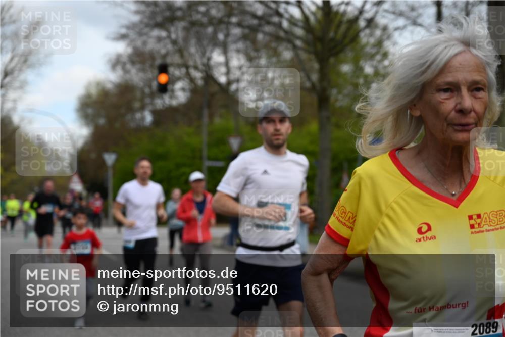 12.04.2026 - 45. Internationalen Wilhelmsburger Insellauf J. Mangold http://msf.ph/oto/9511620 12.04.2026 13:03:38 Ziel 2642, 4780, 5063, 2508, 5200, 5208, 4842, 2287, 4843, 4526, 5475, 2007, 3523, 4217, 5433, 5430, 5105, 2580, 2412, 5448, 5150, 5668, 5198, 4372, 3737, 3736, 4373, 3883, 5662, 5252, 4032, 4345, 4345, 2369, 3768, 5155, 4226, 5250, 4247, 2715, 4260, 3034, 5469, 2128, 5667, 2089, 3870, 5193, 2307, 5257, 4647, 5565, 4600, 5474, 4653 meine-sportfotos.de