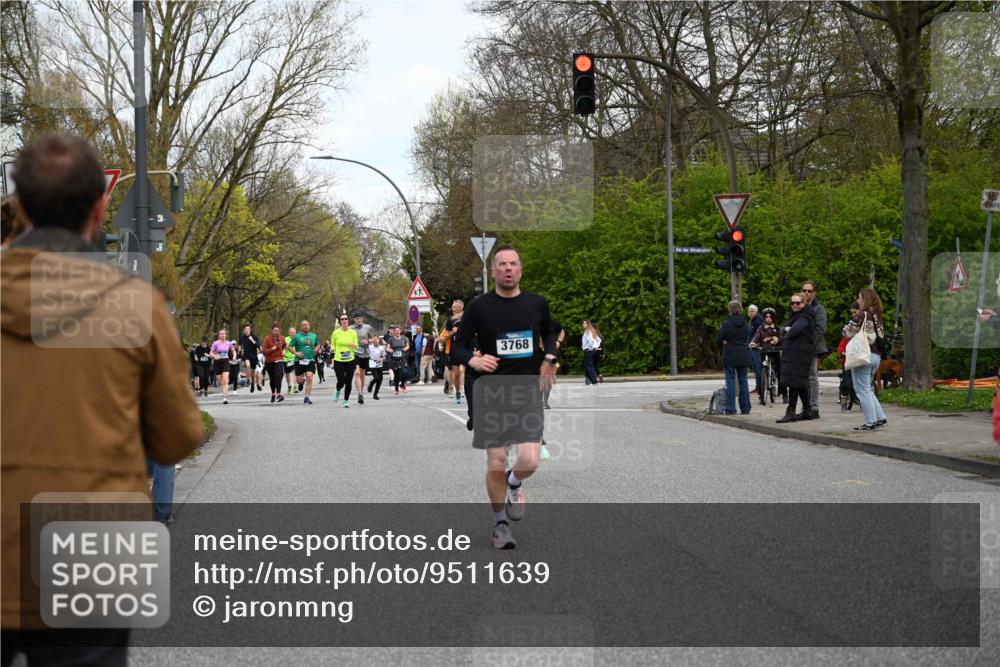 12.04.2026 - 45. Internationalen Wilhelmsburger Insellauf J. Mangold http://msf.ph/oto/9511639 12.04.2026 13:03:40 Ziel 5063, 2508, 5200, 5208, 4842, 2287, 4843, 4526, 5475, 2007, 3523, 4217, 5433, 5430, 5105, 2580, 2412, 5448, 5150, 5668, 5198, 4372, 3737, 3736, 4373, 3883, 5662, 5252, 4032, 4345, 2369, 2369, 3768, 5155, 4226, 5250, 4247, 2715, 4260, 3034, 5469, 2128, 5667, 2089, 3870, 3870, 5193, 2307, 5257, 4647, 5565, 4600, 5474, 4653, 5420, 5599, 5620 meine-sportfotos.de