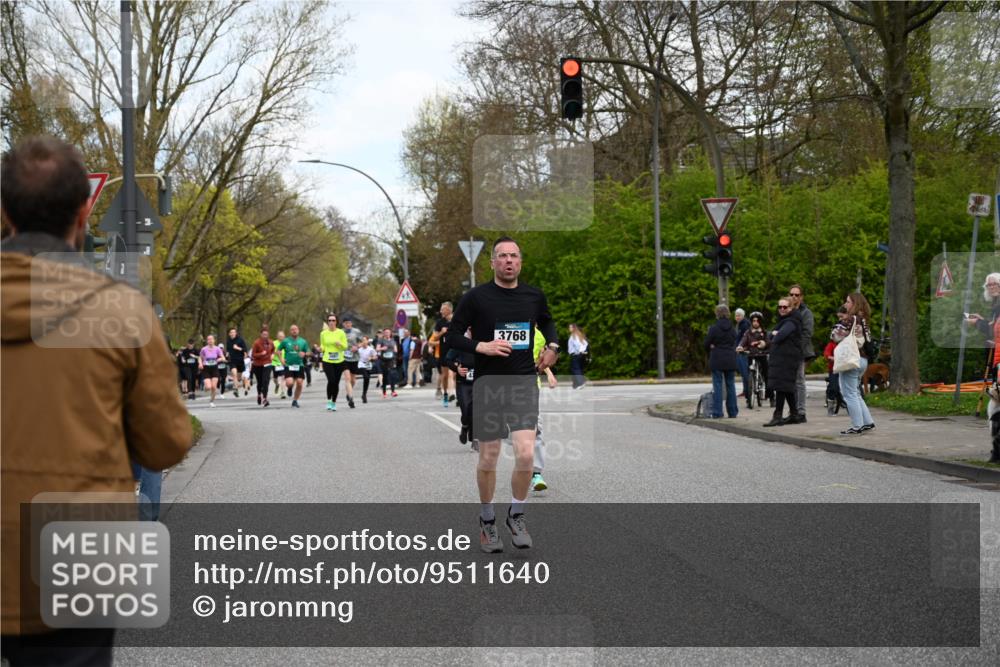 12.04.2026 - 45. Internationalen Wilhelmsburger Insellauf J. Mangold http://msf.ph/oto/9511640 12.04.2026 13:03:40 Ziel 5063, 2508, 5200, 5208, 4842, 2287, 4843, 4526, 5475, 2007, 3523, 4217, 5433, 5430, 5105, 2580, 2412, 5448, 5150, 5668, 5198, 4372, 3737, 3736, 4373, 3883, 5662, 5252, 4032, 4345, 2369, 2369, 3768, 5155, 4226, 5250, 4247, 2715, 4260, 3034, 5469, 2128, 5667, 2089, 3870, 3870, 5193, 2307, 5257, 4647, 5565, 4600, 5474, 4653, 5420, 5599, 5620 meine-sportfotos.de
