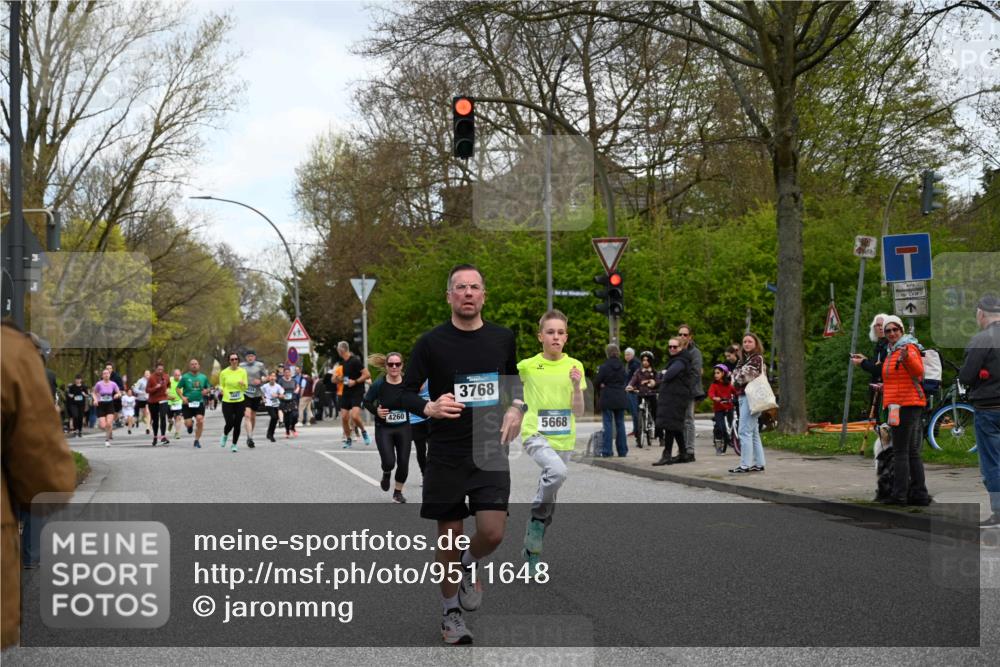 12.04.2026 - 45. Internationalen Wilhelmsburger Insellauf J. Mangold http://msf.ph/oto/9511648 12.04.2026 13:03:41 Ziel 2508, 5200, 5208, 4842, 2287, 4843, 4526, 5475, 2007, 3523, 4217, 5433, 5430, 5105, 2580, 2412, 5448, 5150, 5668, 5198, 4372, 3737, 3736, 4373, 3883, 5662, 5252, 4032, 4345, 2369, 3768, 5155, 3768, 5155, 4226, 5250, 4247, 2715, 4260, 3034, 5469, 2128, 5667, 2089, 3870, 5193, 2307, 5257, 4647, 5565, 4600, 5474, 4653, 5420, 5599, 5620, 4951, 4115 meine-sportfotos.de