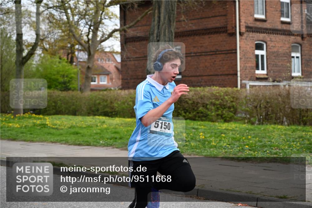 12.04.2026 - 45. Internationalen Wilhelmsburger Insellauf J. Mangold http://msf.ph/oto/9511668 12.04.2026 13:03:44 Ziel 5208, 4842, 2287, 4843, 4526, 5475, 2007, 3523, 4217, 5433, 5430, 5105, 2580, 2412, 5448, 5150, 5668, 5198, 4372, 3737, 3736, 4373, 3883, 5662, 5252, 4032, 4345, 2369, 3768, 5155, 4226, 5250, 4247, 4226, 5250, 4247, 2715, 4260, 3034, 5469, 2128, 5667, 2089, 3870, 5193, 2307, 5257, 4647, 5565, 4600, 5474, 4653, 5420, 5599, 5620, 4951, 4115, 4351 meine-sportfotos.de