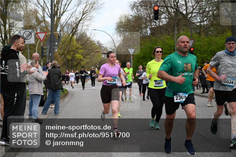 12.04.2026 - 45. Internationalen Wilhelmsburger Insellauf J. Mangold http://msf.ph/oto/9511700 12.04.2026 13:03:49 Ziel 4217, 5433, 5430, 5105, 2580, 2412, 5448, 5150, 5668, 5198, 4372, 3737, 3736, 4373, 3883, 5662, 5252, 4032, 4345, 2369, 3768, 5155, 4226, 5250, 4247, 2715, 4260, 3034, 5469, 2128, 5667, 2089, 5469, 2128, 5667, 2089, 3870, 5193, 2307, 5257, 4647, 5565, 4600, 5474, 4653, 5420, 5599, 5620, 4951, 4115, 4351, 4125 meine-sportfotos.de