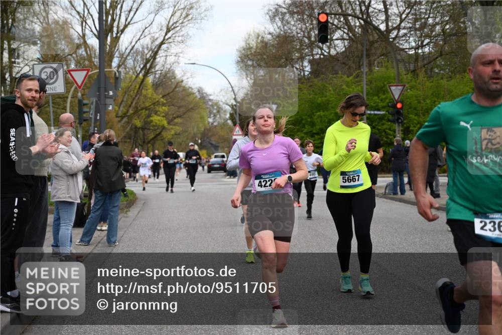 12.04.2026 - 45. Internationalen Wilhelmsburger Insellauf J. Mangold http://msf.ph/oto/9511705 12.04.2026 13:03:50 Ziel 5430, 5105, 2580, 2412, 5448, 5150, 5668, 5198, 4372, 3737, 3736, 4373, 3883, 5662, 5252, 4032, 4345, 2369, 3768, 5155, 4226, 5250, 4247, 2715, 4260, 3034, 5469, 2128, 5667, 2089, 3870, 5193, 2307, 5257, 4647, 5565, 4600, 5474, 4653, 4600, 5474, 4653, 5420, 5599, 5620, 4951, 4115, 4351, 4125, 5248 meine-sportfotos.de