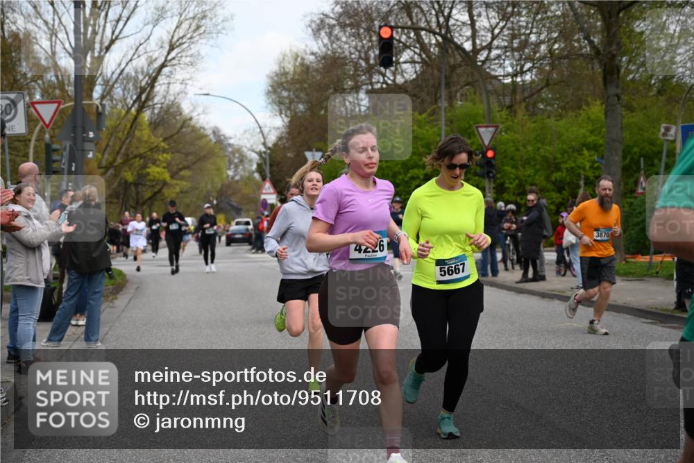 12.04.2026 - 45. Internationalen Wilhelmsburger Insellauf J. Mangold http://msf.ph/oto/9511708 12.04.2026 13:03:50 Ziel 5430, 5105, 2580, 2412, 5448, 5150, 5668, 5198, 4372, 3737, 3736, 4373, 3883, 5662, 5252, 4032, 4345, 2369, 3768, 5155, 4226, 5250, 4247, 2715, 4260, 3034, 5469, 2128, 5667, 2089, 3870, 5193, 2307, 5257, 4647, 5565, 4600, 5474, 4653, 4600, 5474, 4653, 5420, 5599, 5620, 4951, 4115, 4351, 4125, 5248 meine-sportfotos.de