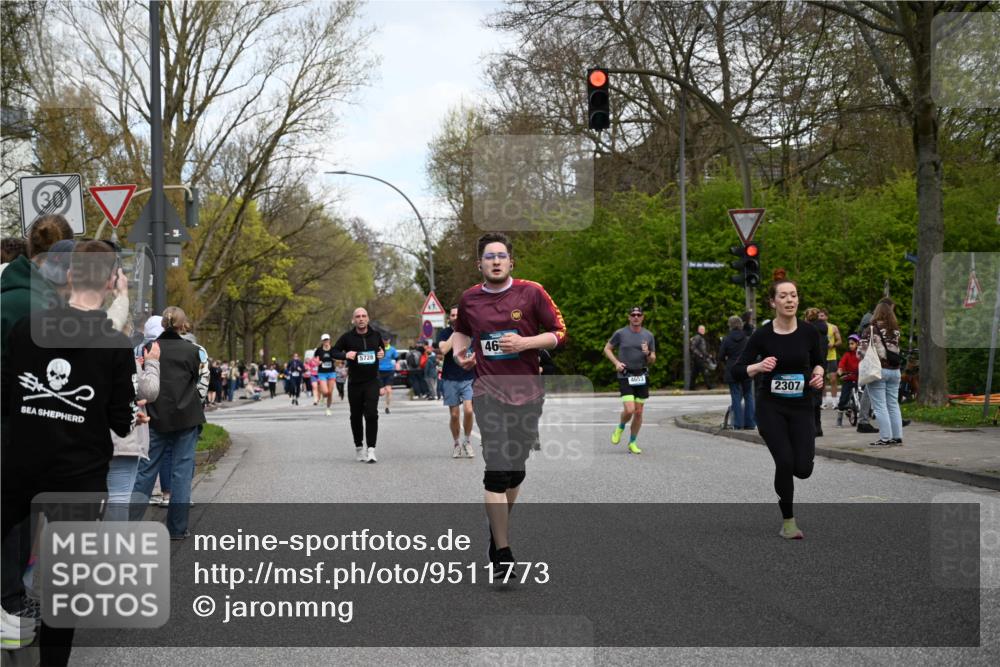 12.04.2026 - 45. Internationalen Wilhelmsburger Insellauf J. Mangold http://msf.ph/oto/9511773 12.04.2026 13:04:03 Ziel 4345, 2369, 3768, 5155, 4226, 5250, 4247, 2715, 4260, 3034, 5469, 2128, 5667, 2089, 3870, 5193, 2307, 5257, 4647, 5565, 4600, 5474, 4653, 5420, 5599, 5420, 5599, 5620, 4951, 4115, 4351, 4125, 5248, 5064, 4048, 5423, 5066, 5458, 5728, 5724, 2798 meine-sportfotos.de