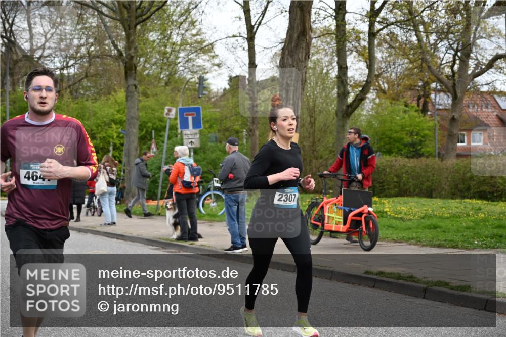 12.04.2026 - 45. Internationalen Wilhelmsburger Insellauf J. Mangold http://msf.ph/oto/9511785 12.04.2026 13:04:04 Ziel 2369, 3768, 5155, 4226, 5250, 4247, 2715, 4260, 3034, 5469, 2128, 5667, 2089, 3870, 5193, 2307, 5257, 4647, 5565, 4600, 5474, 4653, 5420, 5599, 5620, 5620, 4951, 4115, 4351, 4125, 5248, 5064, 4048, 5423, 5066, 5458, 5728, 5724, 2798, 5088 meine-sportfotos.de