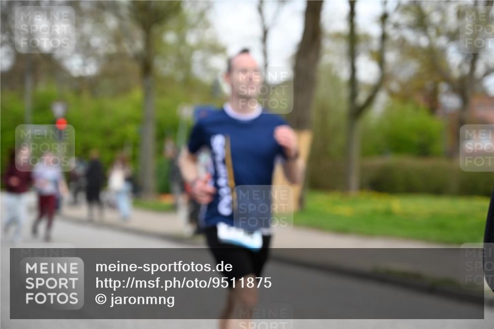 12.04.2026 - 45. Internationalen Wilhelmsburger Insellauf J. Mangold http://msf.ph/oto/9511875 12.04.2026 13:04:27 Ziel 4600, 5474, 4653, 5420, 5599, 5620, 4951, 4115, 4351, 4125, 5248, 5064, 4048, 5423, 5066, 5458, 5728, 5724, 2798, 5088, 5864, 3964, 2891, 4314, 5096, 5808, 5477, 3068, 5144, 5144, 5002, 5427, 4610, 5128, 5098, 5235, 5234, 5504, 2139, 3001, 2443 meine-sportfotos.de