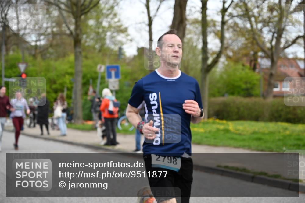 12.04.2026 - 45. Internationalen Wilhelmsburger Insellauf J. Mangold http://msf.ph/oto/9511877 12.04.2026 13:04:27 Ziel 4600, 5474, 4653, 5420, 5599, 5620, 4951, 4115, 4351, 4125, 5248, 5064, 4048, 5423, 5066, 5458, 5728, 5724, 2798, 5088, 5864, 3964, 2891, 4314, 5096, 5808, 5477, 3068, 5144, 5144, 5002, 5427, 4610, 5128, 5098, 5235, 5234, 5504, 2139, 3001, 2443 meine-sportfotos.de