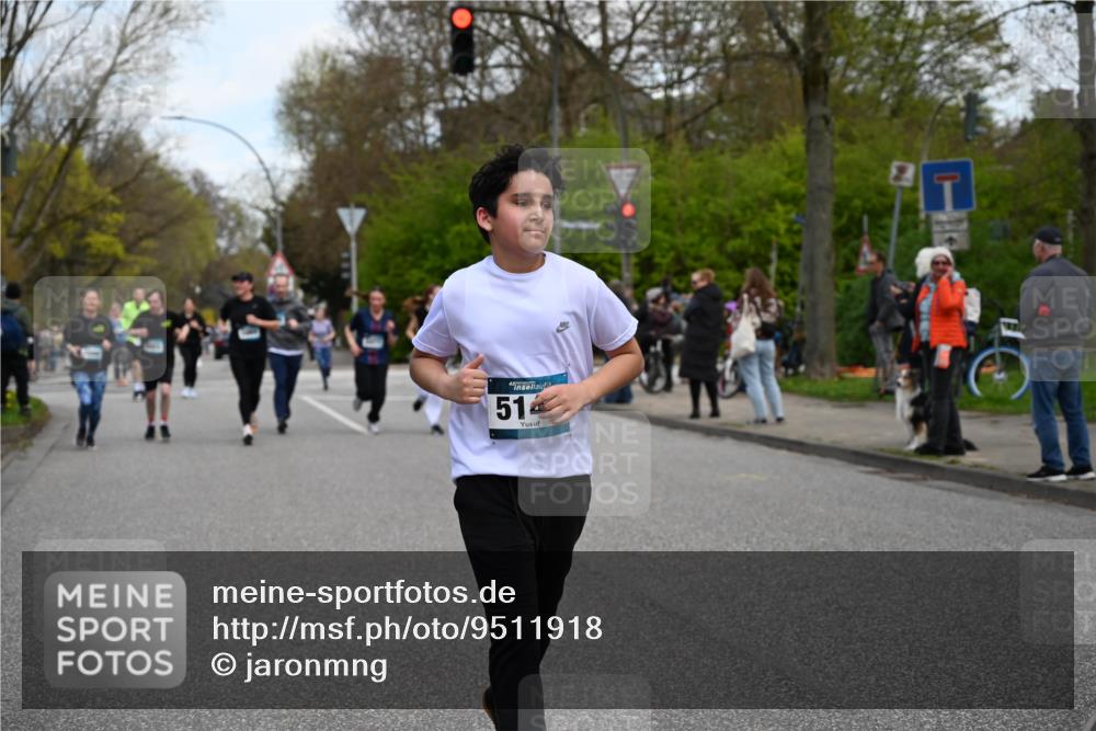 12.04.2026 - 45. Internationalen Wilhelmsburger Insellauf J. Mangold http://msf.ph/oto/9511918 12.04.2026 13:04:34 Ziel 4125, 5248, 5064, 4048, 5423, 5066, 5458, 5728, 5724, 2798, 5088, 5864, 3964, 2891, 4314, 5096, 5808, 5477, 4314, 5096, 5808, 5477, 3068, 5144, 5002, 5427, 4610, 5128, 5098, 5235, 5234, 5504, 2139, 3001, 2443, 5862, 5110, 4892, 5752 meine-sportfotos.de