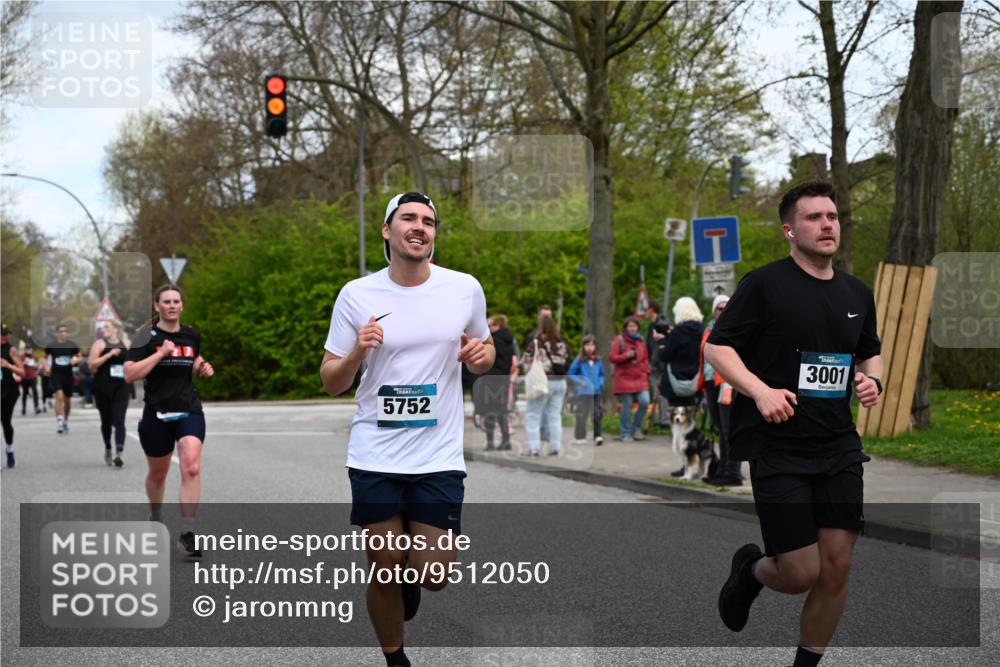 12.04.2026 - 45. Internationalen Wilhelmsburger Insellauf J. Mangold http://msf.ph/oto/9512050 12.04.2026 13:04:56 Ziel 5864, 3964, 2891, 4314, 5096, 5808, 5477, 3068, 5144, 5002, 5427, 4610, 5128, 5098, 5235, 5234, 5504, 2139, 3001, 2443, 5862, 5110, 4892, 5752, 5752, 3817, 5580, 2433, 5102, 5295, 3025, 3030, 3025, 3030, 5476, 4105, 3934, 5597, 5249, 5263, 5414, 4126 meine-sportfotos.de