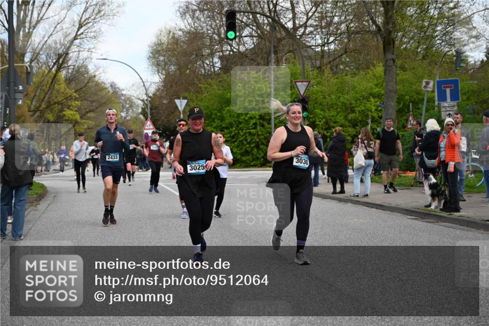 12.04.2026 - 45. Internationalen Wilhelmsburger Insellauf J. Mangold http://msf.ph/oto/9512064 12.04.2026 13:05:02 Ziel 3068, 5144, 5002, 5427, 4610, 5128, 5098, 5235, 5234, 5504, 2139, 3001, 2443, 5862, 5110, 4892, 5752, 3817, 5580, 2433, 5102, 5295, 3025, 3030, 5476, 4105, 3934, 5597, 5249, 5263, 5414, 4126, 3782, 3164, 4452, 4775, 5486, 4619 meine-sportfotos.de