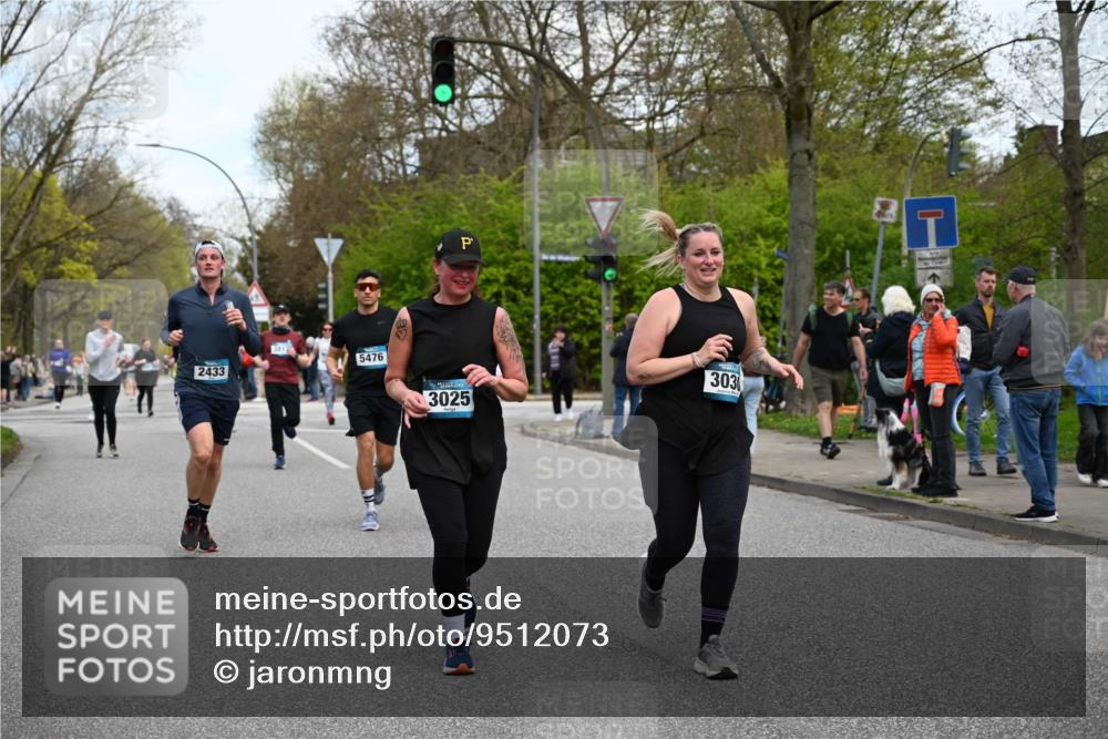 12.04.2026 - 45. Internationalen Wilhelmsburger Insellauf J. Mangold http://msf.ph/oto/9512073 12.04.2026 13:05:02 Ziel 3068, 5144, 5002, 5427, 4610, 5128, 5098, 5235, 5234, 5504, 2139, 3001, 2443, 5862, 5110, 4892, 5752, 3817, 5580, 2433, 5102, 5295, 3025, 3030, 5476, 4105, 3934, 5597, 5249, 5263, 5414, 4126, 3782, 3164, 4452, 4775, 5486, 4619 meine-sportfotos.de