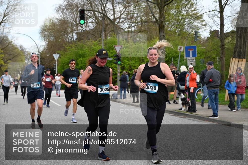 12.04.2026 - 45. Internationalen Wilhelmsburger Insellauf J. Mangold http://msf.ph/oto/9512074 12.04.2026 13:05:03 Ziel 5144, 5002, 5427, 4610, 5128, 5098, 5235, 5234, 5504, 2139, 3001, 2443, 5862, 5110, 4892, 5752, 3817, 5580, 5580, 2433, 5102, 5295, 3025, 3030, 5476, 4105, 3934, 5597, 5249, 5597, 5249, 5263, 5414, 4126, 3782, 3164, 4452, 4775, 5486, 4619 meine-sportfotos.de