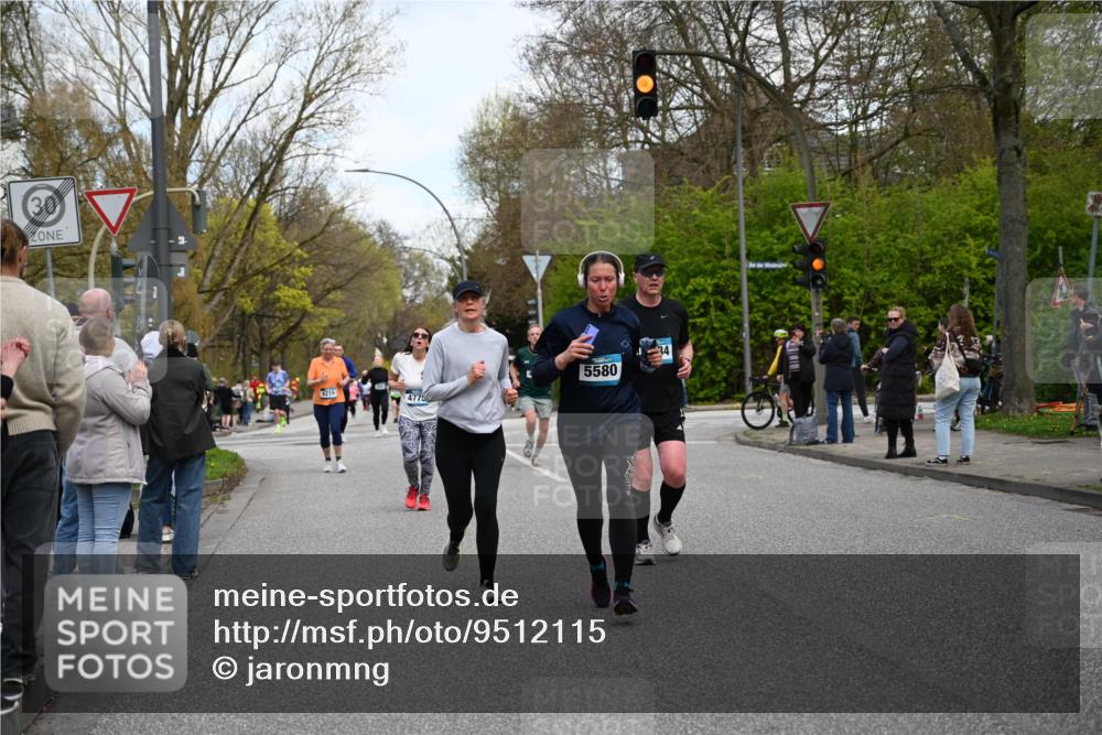 12.04.2026 - 45. Internationalen Wilhelmsburger Insellauf J. Mangold http://msf.ph/oto/9512115 12.04.2026 13:05:08 Ziel 5427, 4610, 5128, 5098, 5235, 5234, 5504, 2139, 3001, 2443, 5862, 5110, 4892, 5752, 3817, 5580, 2433, 5102, 5295, 3025, 3030, 3025, 3030, 5476, 4105, 3934, 5597, 5249, 5263, 5414, 4126, 4126, 3782, 3164, 4452, 4775, 5486, 4619, 3316, 4219, 5848 meine-sportfotos.de