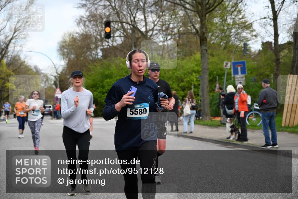 12.04.2026 - 45. Internationalen Wilhelmsburger Insellauf J. Mangold http://msf.ph/oto/9512128 12.04.2026 13:05:09 Ziel 4610, 5128, 5098, 5235, 5234, 5504, 2139, 3001, 2443, 5862, 5110, 4892, 5752, 3817, 5580, 2433, 5102, 5295, 3025, 3030, 5476, 4105, 3934, 5597, 5249, 5263, 5414, 4126, 3782, 3164, 3782, 3164, 4452, 4775, 5486, 4619, 3316, 4219, 5848 meine-sportfotos.de