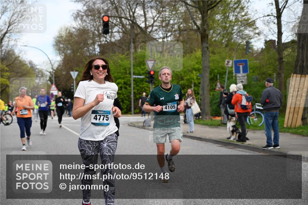 12.04.2026 - 45. Internationalen Wilhelmsburger Insellauf J. Mangold http://msf.ph/oto/9512148 12.04.2026 13:05:13 Ziel 5128, 5098, 5235, 5234, 5504, 2139, 3001, 2443, 5862, 5110, 4892, 5752, 3817, 5580, 2433, 5102, 5295, 3025, 3030, 5476, 4105, 3934, 5597, 5249, 5263, 5414, 4126, 3782, 3164, 4452, 4775, 5486, 4619, 3316, 4219, 5848 meine-sportfotos.de