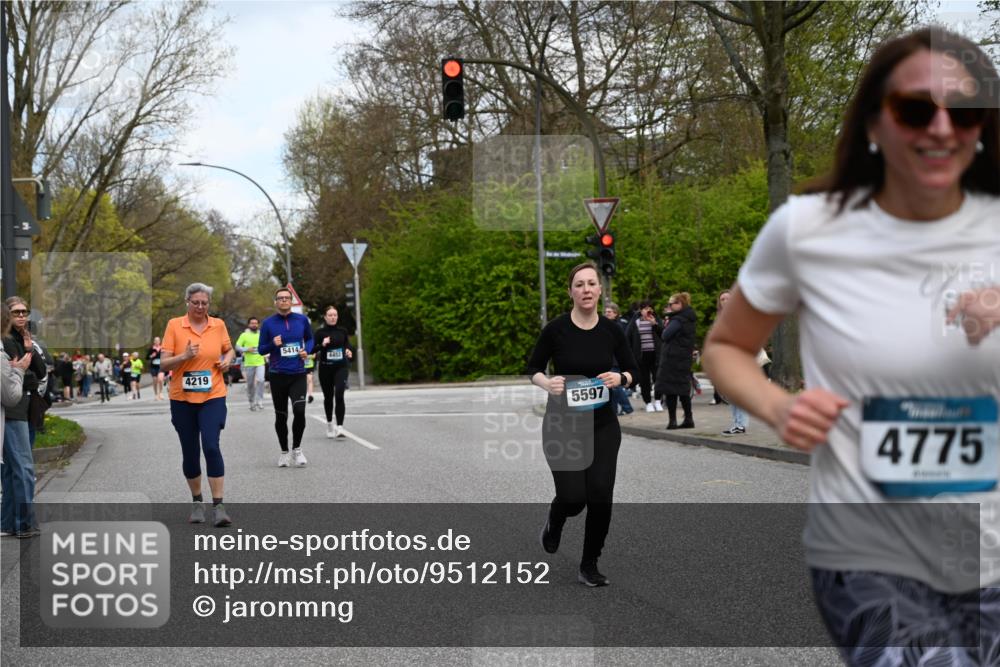 12.04.2026 - 45. Internationalen Wilhelmsburger Insellauf J. Mangold http://msf.ph/oto/9512152 12.04.2026 13:05:14 Ziel 5128, 5098, 5235, 5234, 5504, 2139, 3001, 2443, 5862, 5110, 4892, 5752, 3817, 5580, 2433, 5102, 5295, 3025, 3030, 5476, 4105, 3934, 5597, 5249, 5263, 5414, 4126, 3782, 3164, 4452, 4775, 5486, 4619, 5486, 4619, 3316, 4219, 5848 meine-sportfotos.de