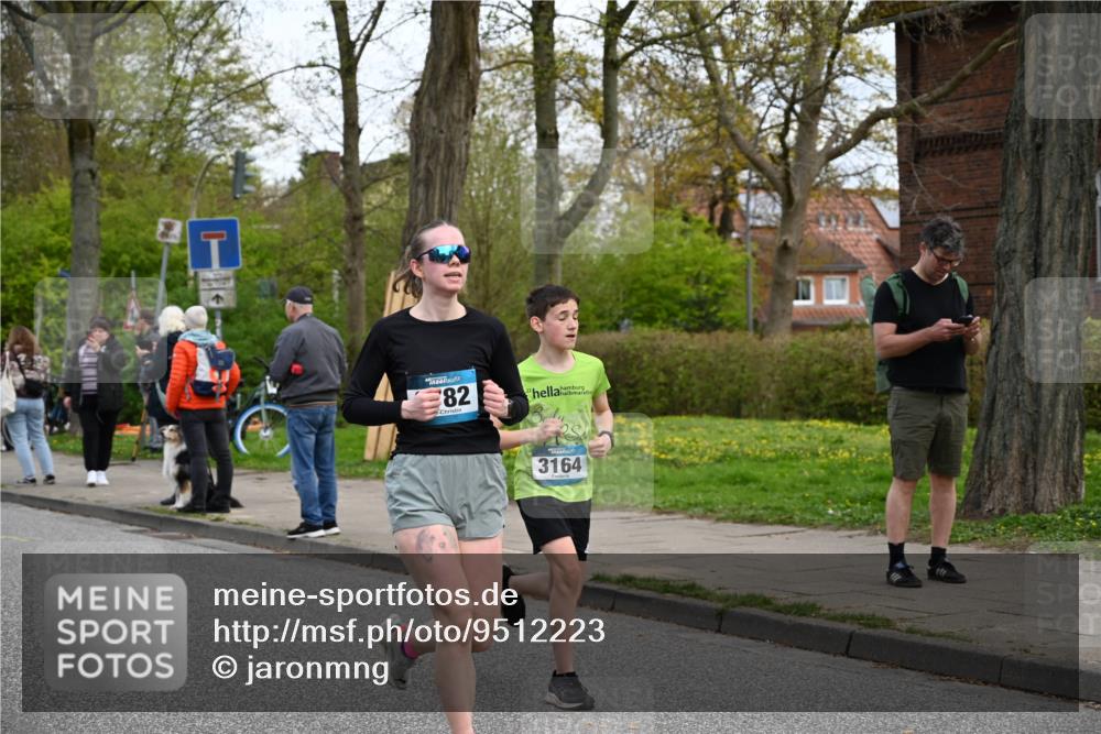12.04.2026 - 45. Internationalen Wilhelmsburger Insellauf J. Mangold http://msf.ph/oto/9512223 12.04.2026 13:05:24 Ziel 3817, 5580, 2433, 5102, 5295, 3025, 3030, 5476, 4105, 3934, 5597, 5249, 5263, 5414, 4126, 3782, 3164, 4452, 4775, 5486, 4619, 3316, 4219, 5848, 2922, 3032, 4391, 5323, 4432 meine-sportfotos.de