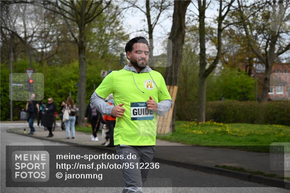 12.04.2026 - 45. Internationalen Wilhelmsburger Insellauf J. Mangold http://msf.ph/oto/9512236 12.04.2026 13:05:26 Ziel 3817, 5580, 2433, 5102, 5295, 3025, 3030, 5476, 4105, 3934, 5597, 5249, 5263, 5414, 4126, 3782, 3164, 4452, 4775, 5486, 4619, 5486, 4619, 3316, 4219, 5848, 2922, 3032, 4391, 5323, 4432, 4236 meine-sportfotos.de