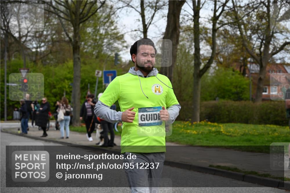 12.04.2026 - 45. Internationalen Wilhelmsburger Insellauf J. Mangold http://msf.ph/oto/9512237 12.04.2026 13:05:26 Ziel 3817, 5580, 2433, 5102, 5295, 3025, 3030, 5476, 4105, 3934, 5597, 5249, 5263, 5414, 4126, 3782, 3164, 4452, 4775, 5486, 4619, 5486, 4619, 3316, 4219, 5848, 2922, 3032, 4391, 5323, 4432, 4236 meine-sportfotos.de