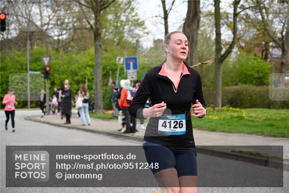 12.04.2026 - 45. Internationalen Wilhelmsburger Insellauf J. Mangold http://msf.ph/oto/9512248 12.04.2026 13:05:28 Ziel 5580, 2433, 5102, 5295, 3025, 3030, 5476, 4105, 3934, 5597, 5249, 5263, 5414, 4126, 3782, 3164, 4452, 4775, 5486, 4619, 3316, 3316, 4219, 5848, 2922, 3032, 4391, 5323, 4432, 4236, 5677 meine-sportfotos.de