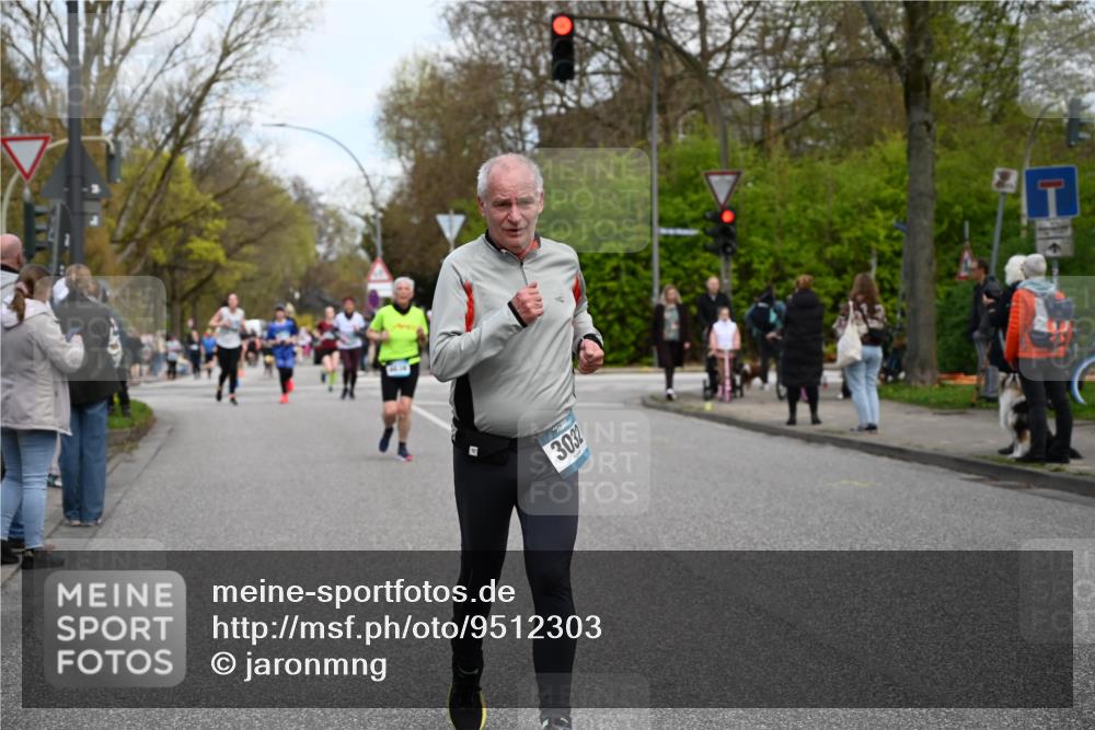 12.04.2026 - 45. Internationalen Wilhelmsburger Insellauf J. Mangold http://msf.ph/oto/9512303 12.04.2026 13:05:37 Ziel 5597, 5249, 5263, 5414, 4126, 3782, 3164, 4452, 4775, 5486, 4619, 3316, 4219, 5848, 2922, 3032, 4391, 5323, 4432, 4236, 4236, 5677, 4507, 4638, 4010, 4011, 5719, 4092, 4819, 5588, 2335, 4897, 2584, 3591, 5859 meine-sportfotos.de