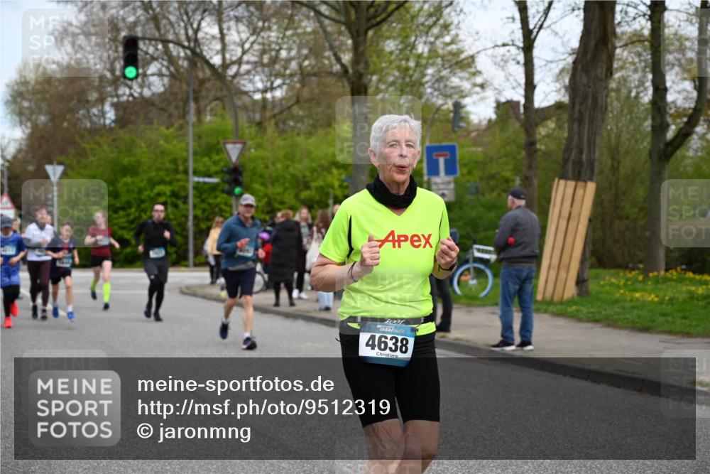12.04.2026 - 45. Internationalen Wilhelmsburger Insellauf J. Mangold http://msf.ph/oto/9512319 12.04.2026 13:05:43 Ziel 4126, 3782, 3164, 4452, 4775, 5486, 4619, 3316, 4219, 5848, 2922, 3032, 4391, 5323, 4432, 4236, 5677, 4507, 4638, 4010, 4011, 5719, 4010, 4011, 5719, 4092, 4819, 5588, 2335, 4897, 2584, 3591, 5859, 4657, 4006, 5218, 4133, 3264, 4091, 3278, 3877 meine-sportfotos.de