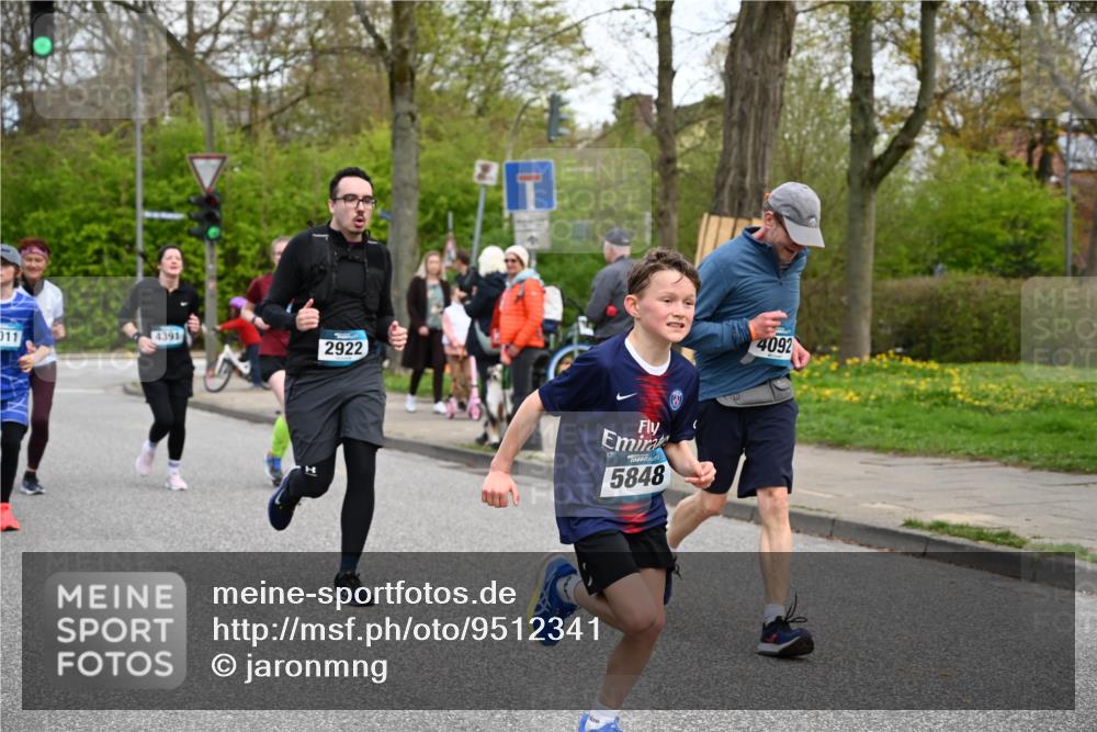 12.04.2026 - 45. Internationalen Wilhelmsburger Insellauf J. Mangold http://msf.ph/oto/9512341 12.04.2026 13:05:46 Ziel 3782, 3164, 4452, 4775, 5486, 4619, 3316, 4219, 5848, 2922, 3032, 4391, 4391, 5323, 4432, 4236, 5677, 4507, 4638, 4010, 4011, 5719, 4092, 4819, 5588, 2335, 4897, 2584, 3591, 4897, 2584, 3591, 5859, 4657, 4006, 5218, 4133, 3264, 4091, 3278, 3877, 3943, 3804, 3270, 2008 meine-sportfotos.de