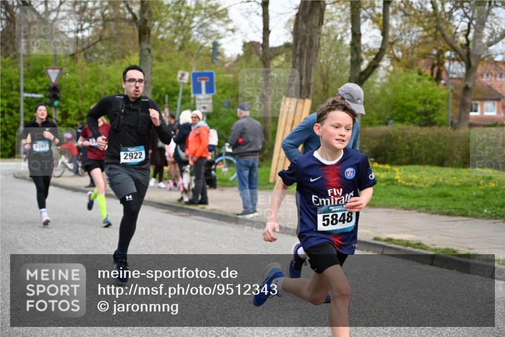 12.04.2026 - 45. Internationalen Wilhelmsburger Insellauf J. Mangold http://msf.ph/oto/9512343 12.04.2026 13:05:46 Ziel 3782, 3164, 4452, 4775, 5486, 4619, 3316, 4219, 5848, 2922, 3032, 4391, 4391, 5323, 4432, 4236, 5677, 4507, 4638, 4010, 4011, 5719, 4092, 4819, 5588, 2335, 4897, 2584, 3591, 4897, 2584, 3591, 5859, 4657, 4006, 5218, 4133, 3264, 4091, 3278, 3877, 3943, 3804, 3270, 2008 meine-sportfotos.de