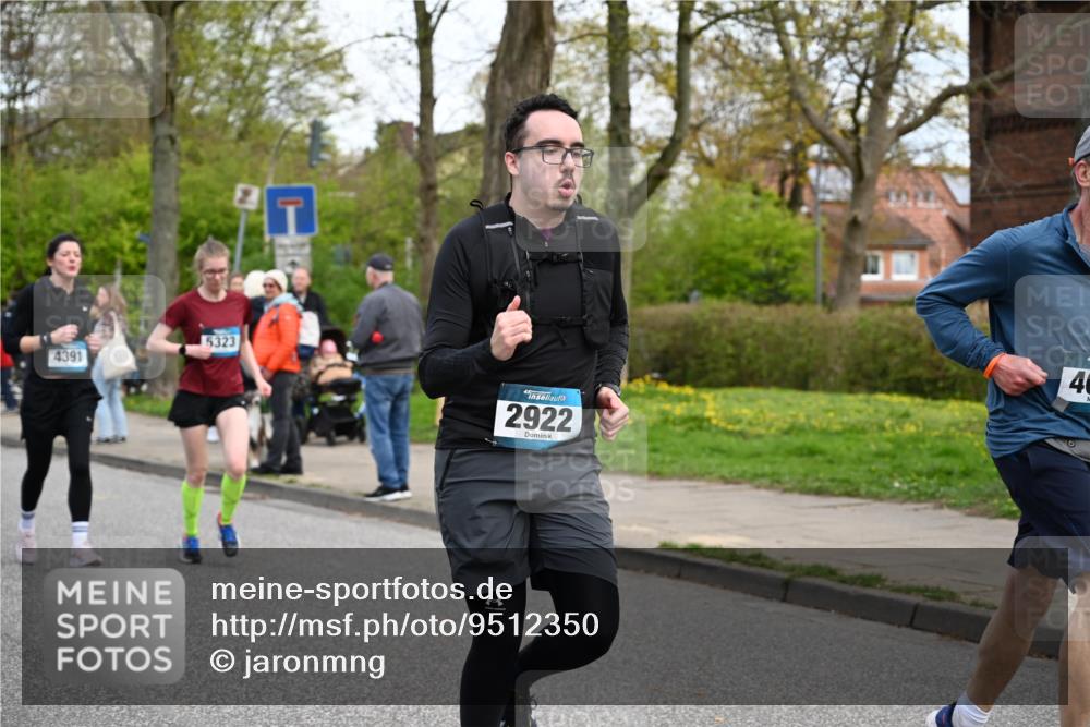 12.04.2026 - 45. Internationalen Wilhelmsburger Insellauf J. Mangold http://msf.ph/oto/9512350 12.04.2026 13:05:47 Ziel 4452, 4775, 5486, 4619, 3316, 4219, 5848, 2922, 3032, 4391, 5323, 4432, 5323, 4432, 4236, 5677, 4507, 4638, 4010, 4011, 5719, 4092, 4819, 5588, 2335, 4897, 2584, 3591, 5859, 5859, 4657, 4006, 5218, 4133, 3264, 4091, 3278, 3877, 3943, 3804, 3270, 2008, 3611 meine-sportfotos.de
