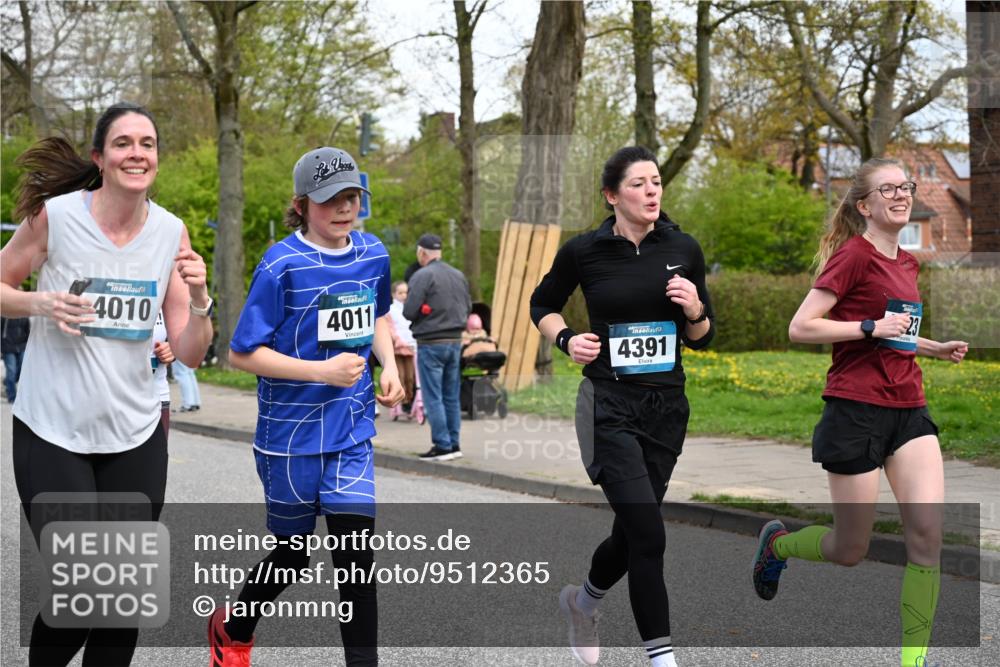 12.04.2026 - 45. Internationalen Wilhelmsburger Insellauf J. Mangold http://msf.ph/oto/9512365 12.04.2026 13:05:49 Ziel 5486, 4619, 3316, 4219, 5848, 2922, 3032, 4391, 5323, 4432, 4236, 4236, 5677, 4507, 4638, 4010, 4011, 5719, 4092, 4819, 5588, 2335, 4897, 2584, 3591, 5859, 4657, 4006, 5218, 4133, 3264, 4091, 3278, 3877, 3943, 3804, 3270, 2008, 3611, 5210 meine-sportfotos.de