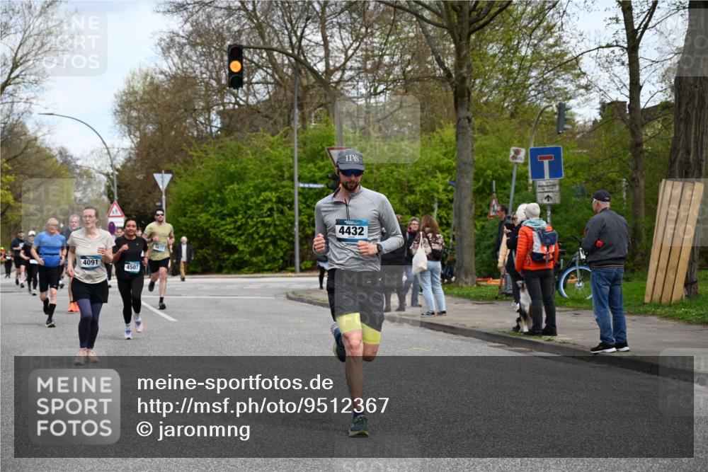 12.04.2026 - 45. Internationalen Wilhelmsburger Insellauf J. Mangold http://msf.ph/oto/9512367 12.04.2026 13:05:53 Ziel 3316, 4219, 5848, 2922, 3032, 4391, 5323, 4432, 4236, 5677, 4507, 4638, 4010, 4011, 5719, 4092, 4819, 5588, 2335, 4897, 2584, 3591, 5859, 4657, 4006, 5218, 4133, 3264, 3264, 4091, 3278, 3877, 3943, 3804, 3270, 2008, 3611, 5210, 4234, 4705 meine-sportfotos.de