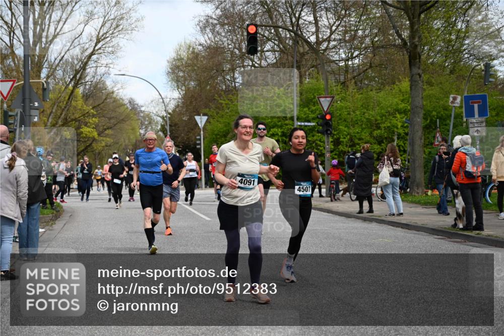 12.04.2026 - 45. Internationalen Wilhelmsburger Insellauf J. Mangold http://msf.ph/oto/9512383 12.04.2026 13:05:55 Ziel 4219, 5848, 2922, 3032, 4391, 5323, 4432, 4236, 5677, 4507, 4638, 4010, 4011, 5719, 4010, 4011, 5719, 4092, 4819, 5588, 2335, 4897, 2584, 3591, 5859, 4657, 4006, 5218, 4133, 3264, 4091, 3278, 3877, 3943, 3804, 3270, 2008, 3611, 5210, 4234, 4705, 4745, 3869, 3866, 2536, 4510, 4078, 4641, 4821 meine-sportfotos.de