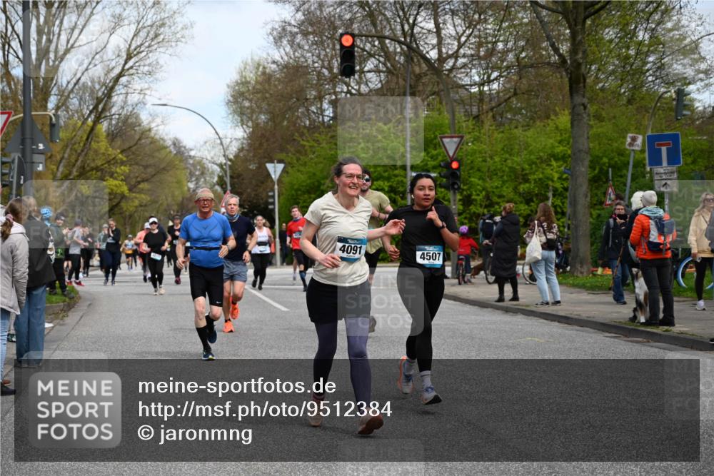 12.04.2026 - 45. Internationalen Wilhelmsburger Insellauf J. Mangold http://msf.ph/oto/9512384 12.04.2026 13:05:56 Ziel 5848, 2922, 3032, 4391, 5323, 4432, 4236, 5677, 4507, 4638, 4010, 4011, 5719, 4092, 4092, 4819, 5588, 2335, 4897, 2584, 3591, 5859, 4657, 4006, 5218, 4133, 3264, 4091, 3278, 3877, 3943, 3804, 3943, 3804, 3270, 2008, 3611, 5210, 4234, 4705, 4745, 3869, 3866, 2536, 4510, 4078, 4641, 4821, 4408, 3862, 4248 meine-sportfotos.de