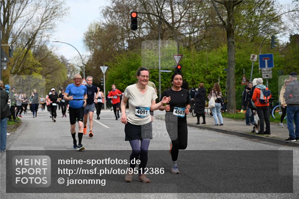 12.04.2026 - 45. Internationalen Wilhelmsburger Insellauf J. Mangold http://msf.ph/oto/9512386 12.04.2026 13:05:56 Ziel 5848, 2922, 3032, 4391, 5323, 4432, 4236, 5677, 4507, 4638, 4010, 4011, 5719, 4092, 4092, 4819, 5588, 2335, 4897, 2584, 3591, 5859, 4657, 4006, 5218, 4133, 3264, 4091, 3278, 3877, 3943, 3804, 3943, 3804, 3270, 2008, 3611, 5210, 4234, 4705, 4745, 3869, 3866, 2536, 4510, 4078, 4641, 4821, 4408, 3862, 4248 meine-sportfotos.de