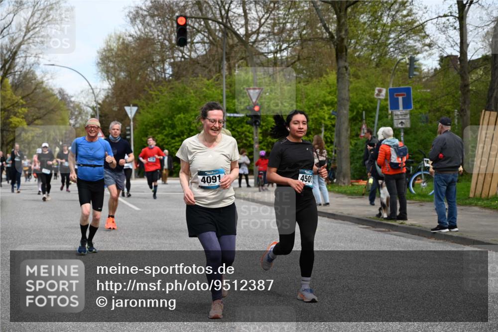 12.04.2026 - 45. Internationalen Wilhelmsburger Insellauf J. Mangold http://msf.ph/oto/9512387 12.04.2026 13:05:56 Ziel 5848, 2922, 3032, 4391, 5323, 4432, 4236, 5677, 4507, 4638, 4010, 4011, 5719, 4092, 4092, 4819, 5588, 2335, 4897, 2584, 3591, 5859, 4657, 4006, 5218, 4133, 3264, 4091, 3278, 3877, 3943, 3804, 3943, 3804, 3270, 2008, 3611, 5210, 4234, 4705, 4745, 3869, 3866, 2536, 4510, 4078, 4641, 4821, 4408, 3862, 4248 meine-sportfotos.de