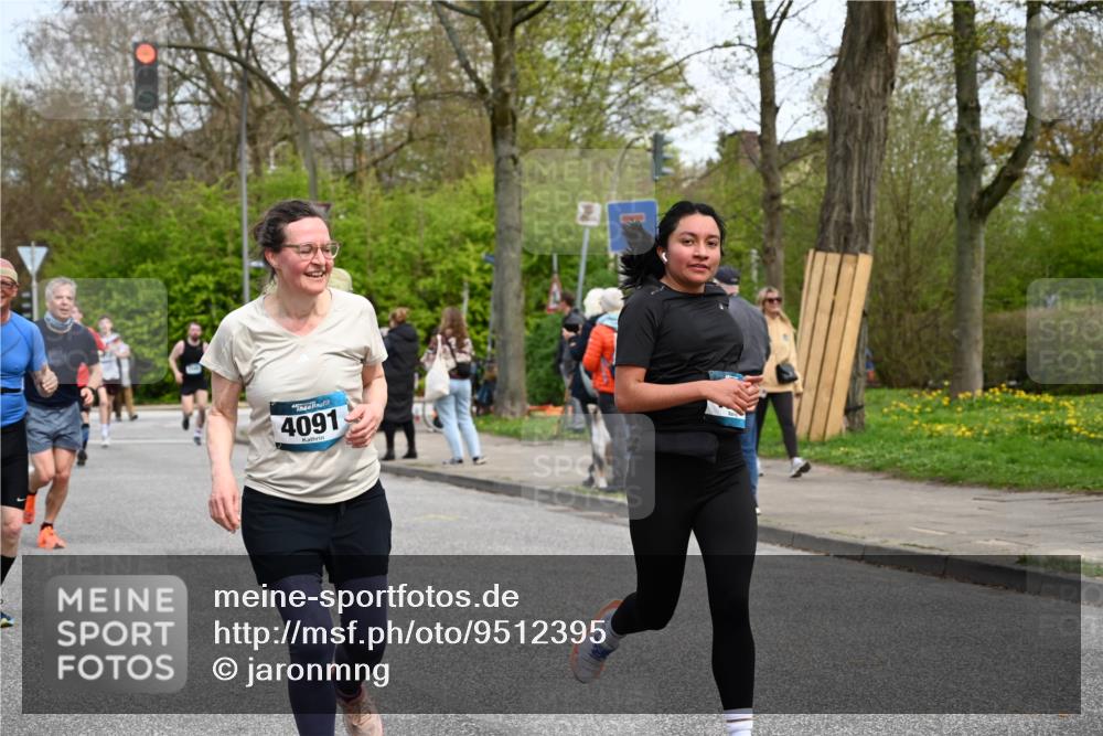 12.04.2026 - 45. Internationalen Wilhelmsburger Insellauf J. Mangold http://msf.ph/oto/9512395 12.04.2026 13:05:57 Ziel 5848, 2922, 3032, 4391, 5323, 4432, 4236, 5677, 4507, 4638, 4010, 4011, 5719, 4092, 4819, 5588, 2335, 4819, 5588, 2335, 4897, 2584, 3591, 5859, 4657, 4006, 5218, 4133, 3264, 4091, 3278, 3877, 3943, 3804, 3270, 2008, 3611, 5210, 4234, 4705, 4745, 3869, 3866, 2536, 4510, 4078, 4641, 4821, 4408, 3862, 4248 meine-sportfotos.de
