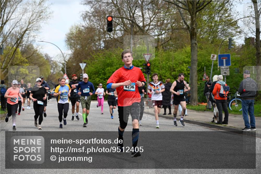 12.04.2026 - 45. Internationalen Wilhelmsburger Insellauf J. Mangold http://msf.ph/oto/9512405 12.04.2026 13:06:01 Ziel 2922, 3032, 4391, 5323, 4432, 4236, 5677, 4507, 4638, 4010, 4011, 5719, 4092, 4819, 5588, 2335, 4897, 2584, 3591, 5859, 4657, 4006, 5218, 4133, 3264, 4091, 3278, 3877, 3943, 3804, 3270, 2008, 3611, 5210, 5210, 4234, 4705, 4745, 3869, 3866, 2536, 4510, 4078, 4641, 4821, 4408, 3862, 4248, 4044, 5354 meine-sportfotos.de