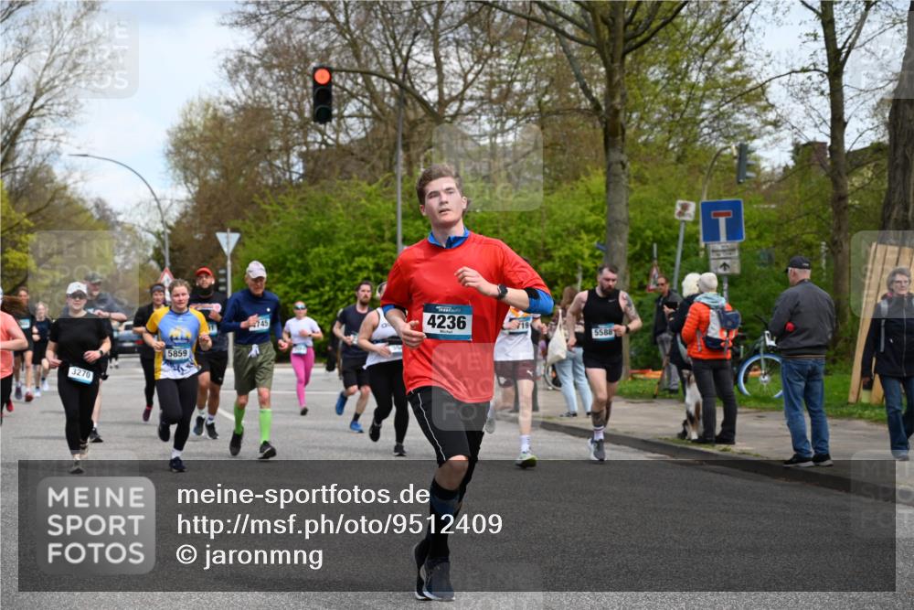12.04.2026 - 45. Internationalen Wilhelmsburger Insellauf J. Mangold http://msf.ph/oto/9512409 12.04.2026 13:06:01 Ziel 2922, 3032, 4391, 5323, 4432, 4236, 5677, 4507, 4638, 4010, 4011, 5719, 4092, 4819, 5588, 2335, 4897, 2584, 3591, 5859, 4657, 4006, 5218, 4133, 3264, 4091, 3278, 3877, 3943, 3804, 3270, 2008, 3611, 5210, 5210, 4234, 4705, 4745, 3869, 3866, 2536, 4510, 4078, 4641, 4821, 4408, 3862, 4248, 4044, 5354 meine-sportfotos.de