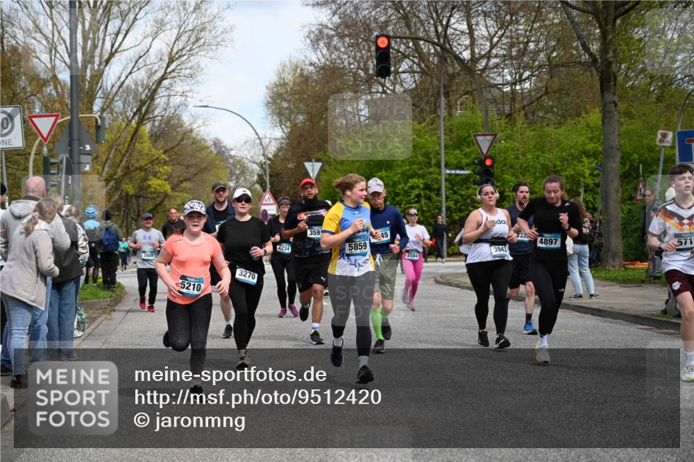 12.04.2026 - 45. Internationalen Wilhelmsburger Insellauf J. Mangold http://msf.ph/oto/9512420 12.04.2026 13:06:02 Ziel 2922, 3032, 4391, 5323, 4432, 4236, 5677, 4507, 4638, 4010, 4011, 5719, 4092, 4819, 5588, 2335, 4897, 2584, 3591, 5859, 4657, 4006, 4657, 4006, 5218, 4133, 3264, 4091, 3278, 3877, 3943, 3804, 3270, 2008, 3611, 5210, 4234, 4705, 4745, 3869, 3866, 2536, 4510, 4078, 4641, 4821, 4408, 3862, 4248, 4044, 5354, 5587 meine-sportfotos.de