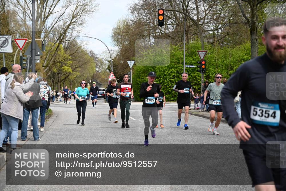 12.04.2026 - 45. Internationalen Wilhelmsburger Insellauf J. Mangold http://msf.ph/oto/9512557 12.04.2026 13:06:25 Ziel 4657, 4006, 5218, 4133, 3264, 4091, 3278, 3877, 3943, 3804, 3270, 2008, 3611, 5210, 4234, 4705, 4745, 3869, 3866, 2536, 4510, 4078, 4641, 4821, 4408, 3862, 4248, 4044, 5354, 5587, 4122, 5665, 4280, 5132, 5203, 4496, 2804, 4479, 4114, 4173, 4729, 4273, 3292, 5510, 4885, 4514 meine-sportfotos.de