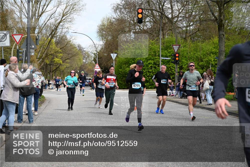 12.04.2026 - 45. Internationalen Wilhelmsburger Insellauf J. Mangold http://msf.ph/oto/9512559 12.04.2026 13:06:25 Ziel 4657, 4006, 5218, 4133, 3264, 4091, 3278, 3877, 3943, 3804, 3270, 2008, 3611, 5210, 4234, 4705, 4745, 3869, 3866, 2536, 4510, 4078, 4641, 4821, 4408, 3862, 4248, 4044, 5354, 5587, 4122, 5665, 4280, 5132, 5203, 4496, 2804, 4479, 4114, 4173, 4729, 4273, 3292, 5510, 4885, 4514 meine-sportfotos.de