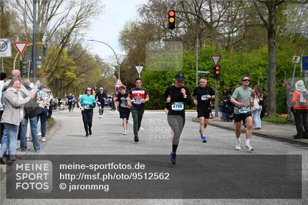 12.04.2026 - 45. Internationalen Wilhelmsburger Insellauf J. Mangold http://msf.ph/oto/9512562 12.04.2026 13:06:26 Ziel 4657, 4006, 5218, 4133, 3264, 4091, 3278, 3877, 3943, 3804, 3270, 2008, 3611, 5210, 4234, 4705, 4745, 3869, 3866, 2536, 4510, 4078, 4641, 4821, 4408, 3862, 4248, 4044, 5354, 5587, 5587, 4122, 5665, 4280, 5132, 5203, 4496, 2804, 4479, 4114, 4173, 4729, 4273, 4729, 4273, 3292, 5510, 4885, 4514 meine-sportfotos.de