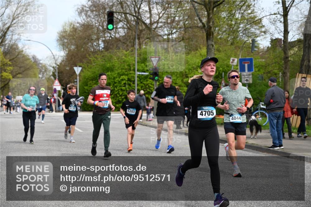 12.04.2026 - 45. Internationalen Wilhelmsburger Insellauf J. Mangold http://msf.ph/oto/9512571 12.04.2026 13:06:27 Ziel 4657, 4006, 5218, 4133, 3264, 4091, 3278, 3877, 3943, 3804, 3270, 2008, 3611, 5210, 4234, 4705, 4745, 3869, 3866, 2536, 4510, 4078, 4641, 4821, 4408, 3862, 4248, 4044, 5354, 5587, 4122, 4122, 5665, 4280, 5132, 5203, 4496, 2804, 4479, 4114, 4173, 4729, 4273, 3292, 5510, 4885, 4514 meine-sportfotos.de