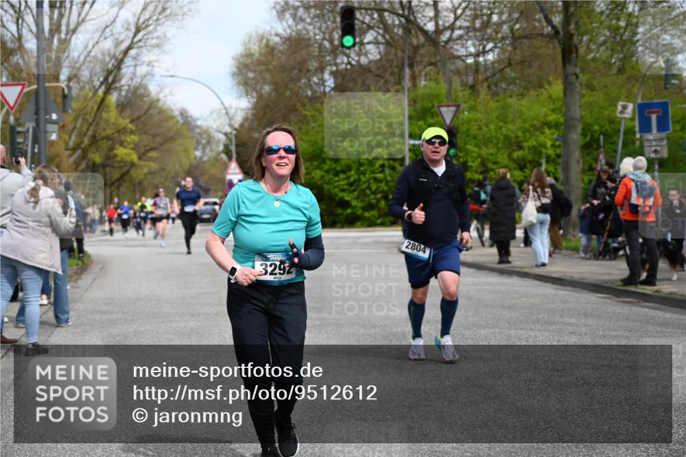 12.04.2026 - 45. Internationalen Wilhelmsburger Insellauf J. Mangold http://msf.ph/oto/9512612 12.04.2026 13:06:32 Ziel 3943, 3804, 3270, 2008, 3611, 5210, 4234, 4705, 4745, 3869, 3866, 2536, 4510, 4078, 4641, 4821, 4408, 3862, 4248, 4044, 5354, 5587, 4122, 5665, 4280, 5132, 5203, 4496, 2804, 4479, 4114, 4173, 4729, 4273, 3292, 5510, 5510, 4885, 4514, 4138, 4764, 4665, 5713, 5194 meine-sportfotos.de