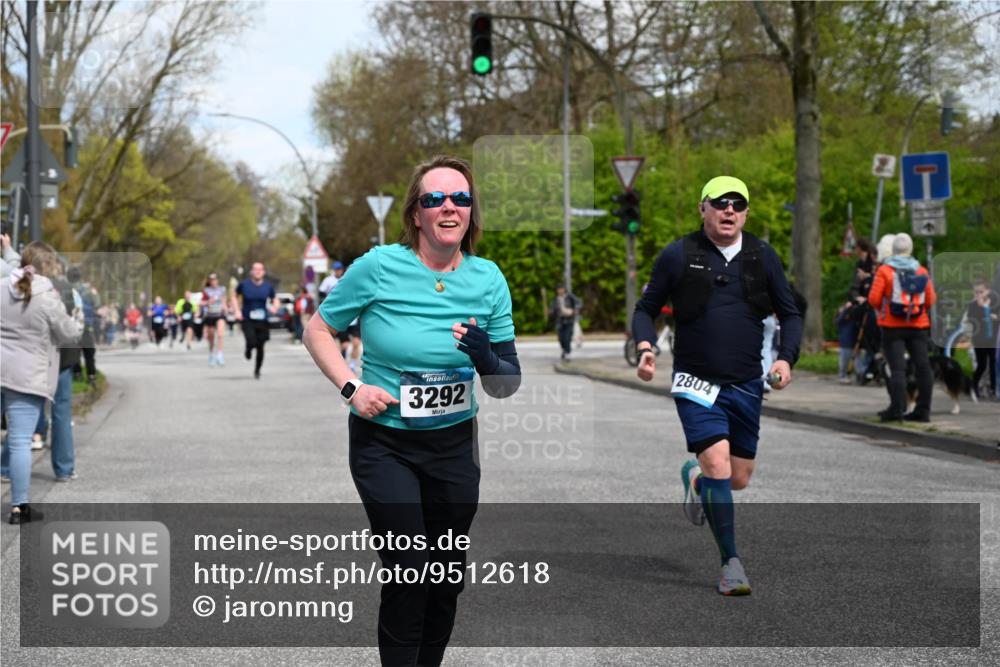 12.04.2026 - 45. Internationalen Wilhelmsburger Insellauf J. Mangold http://msf.ph/oto/9512618 12.04.2026 13:06:33 Ziel 3943, 3804, 3270, 2008, 3611, 5210, 4234, 4705, 4745, 3869, 3866, 2536, 4510, 4078, 4641, 4821, 4408, 3862, 4248, 4044, 5354, 5587, 4122, 5665, 4280, 5132, 5203, 4496, 2804, 4479, 4114, 4114, 4173, 4729, 4273, 3292, 5510, 4885, 4885, 4514, 4138, 4764, 4665, 5713, 5194 meine-sportfotos.de